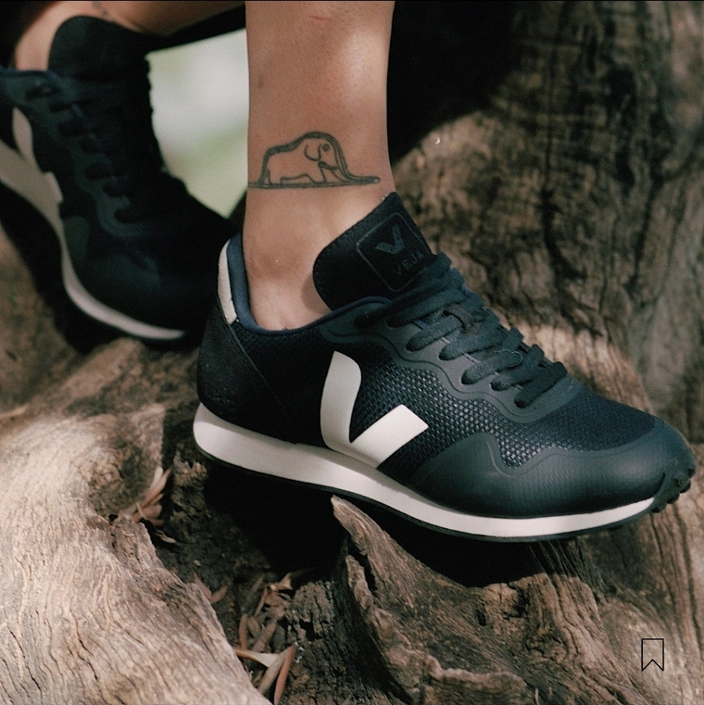 Veja SDU B-mesh Black White Sneakers